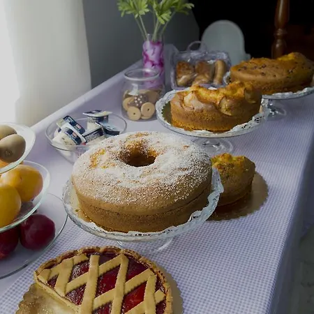 Le Ortensie Bed & Breakfast *
